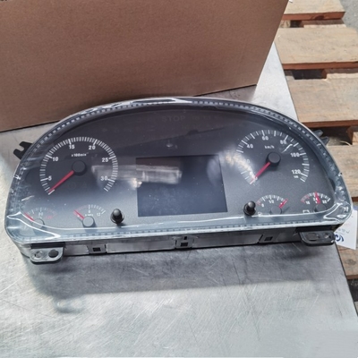 Sinotruk Howo Kamyon Yedek Kombinasyon Aleti WG9716582211/1