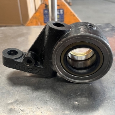 711-50310-6165 Sinotruk Howo T5G Yedek Parça Eksantrik Mili Braketi Sol