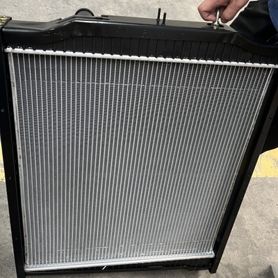 DZ9112532888 Radyatör Shacman Motor yedek parçaları