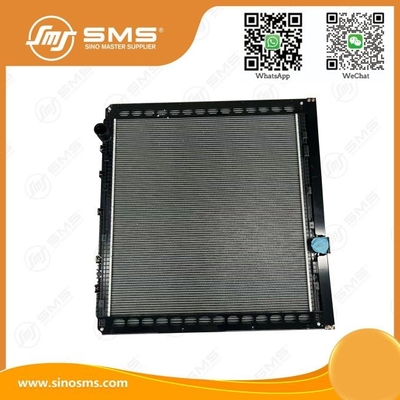 Radyatör Montajı DZ9H389530013 HOWO Kamyon Parçaları Motor Radyatör Soğutucu Radyatör