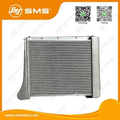 Radyatör Intercooler DZ9112539268 DZ9112530269 HOWO Kamyon parçaları